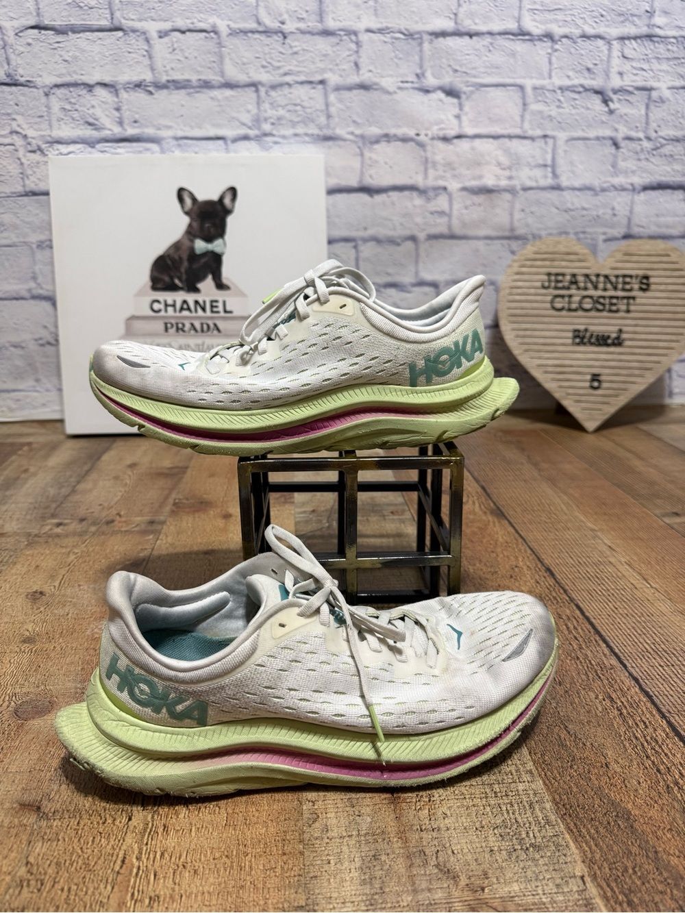 Size 10 Hoka One One Kawana Blanc de Blanc Butterfly